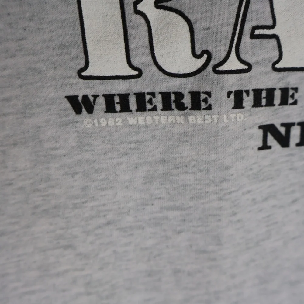 Vintage 90s Chicken Ranch‎ Nevada Brothel Shirt Heather Gray Large 21x26.5